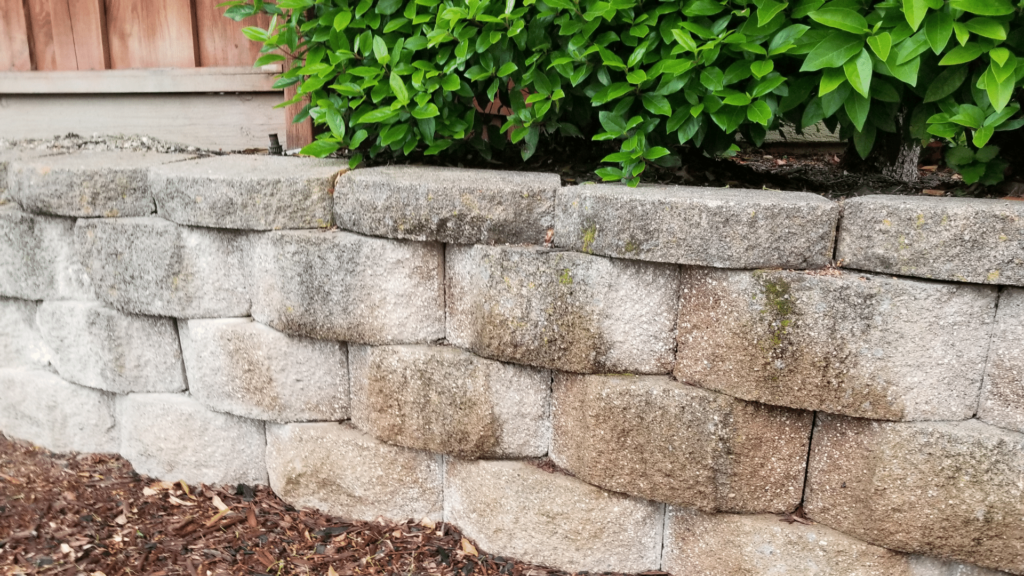 retaining wall